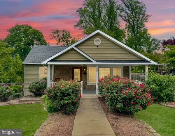 2007 Nordlie Pl, FALLS CHURCH, VA 22043