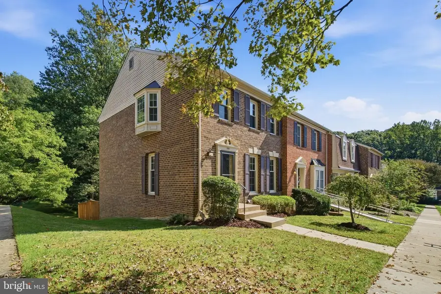 3715 Mount Airey Ln, Annandale, VA 22003 - #3