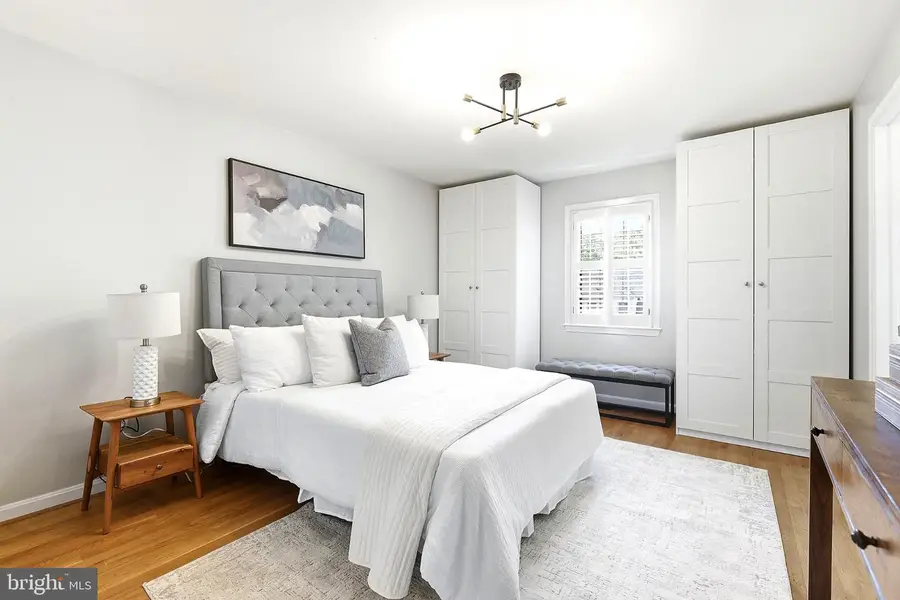 1107 Wimbledon Dr, McLean, VA 22101 - #3