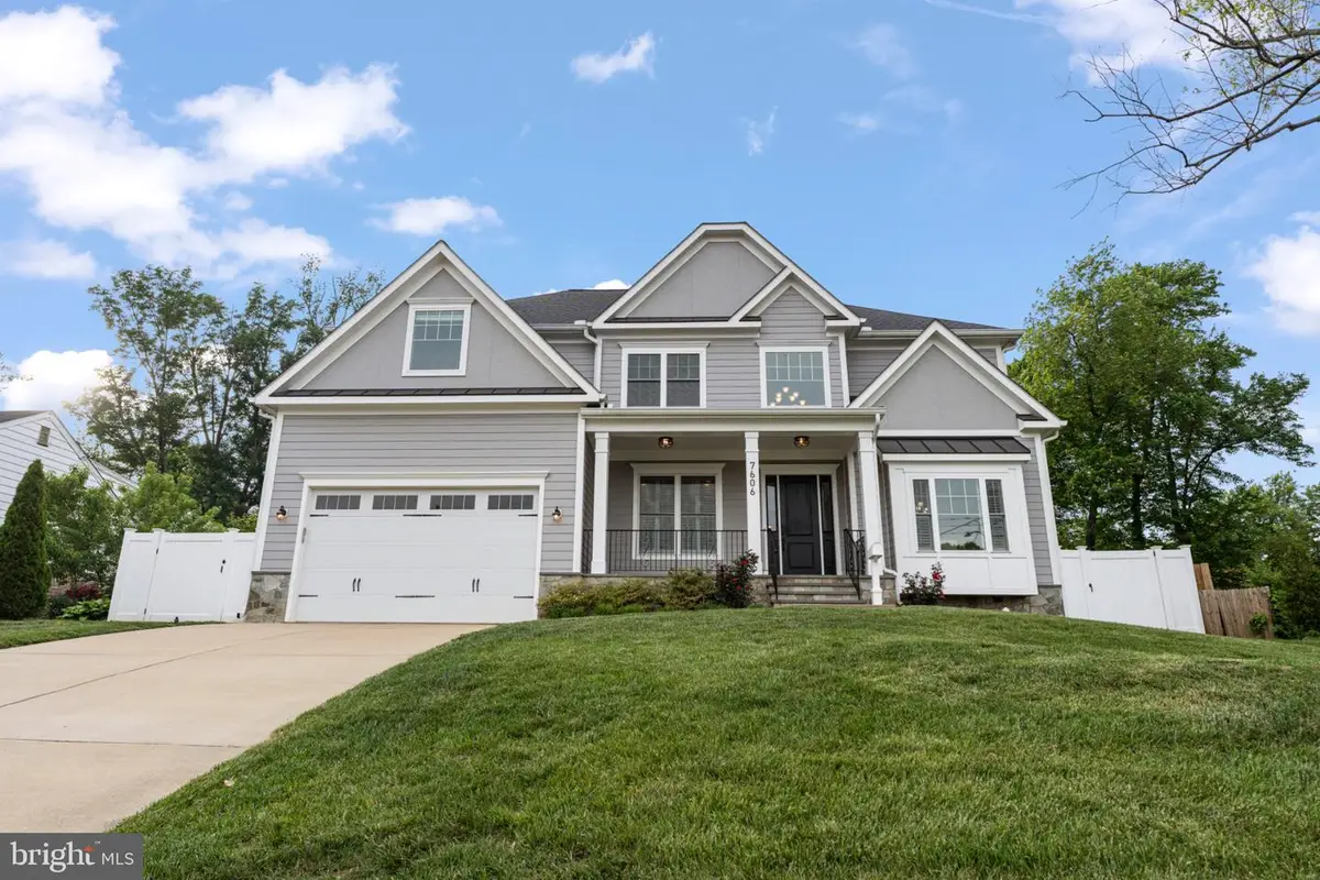 7606 Leonard Dr, Falls Church, VA 22043 - #1