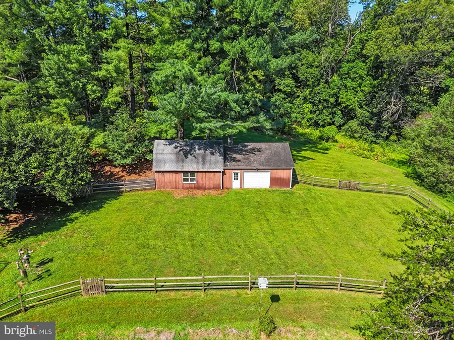 9200 Falls Run Rd, McLean, VA 22102 - #3