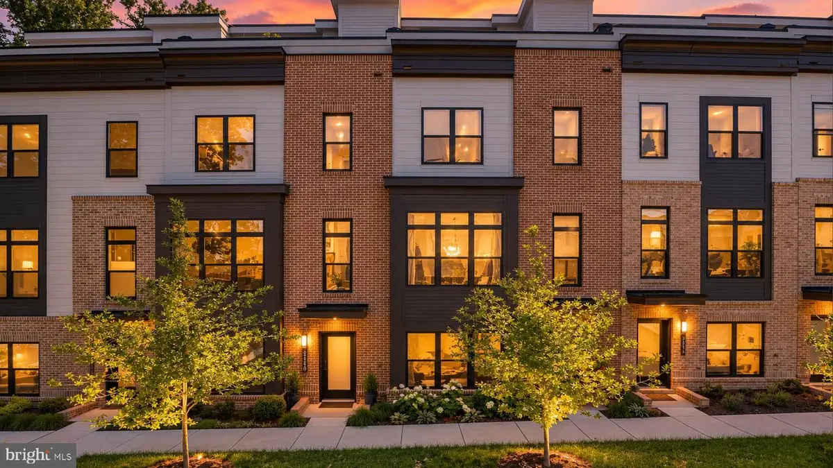 2110 Tysons Ridgeline Rd, Falls Church, VA 22043 - #1