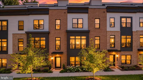 2110 Tysons Ridgeline Rd, FALLS CHURCH, VA 22043