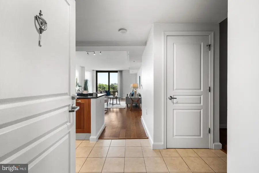 2451 Midtown Ave #708, Alexandria, VA 22303 - #2