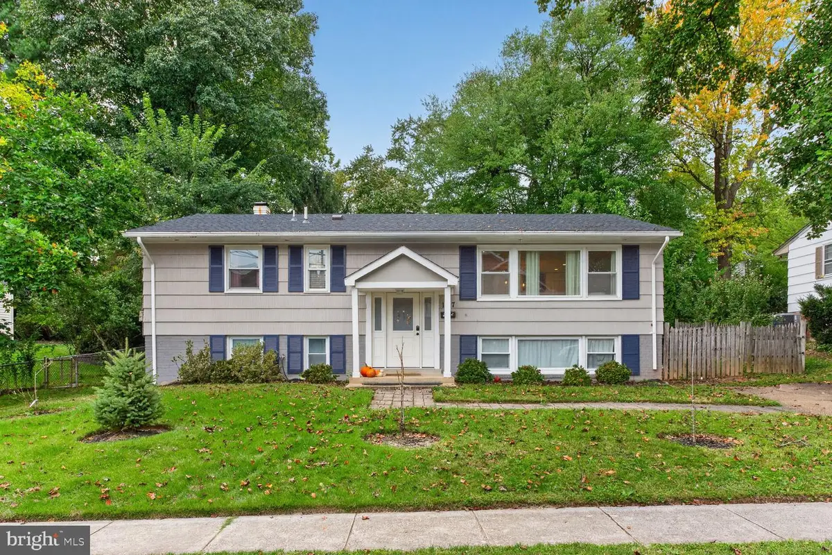 1107 Hillcrest Dr Sw, Vienna, VA 22180 - #1