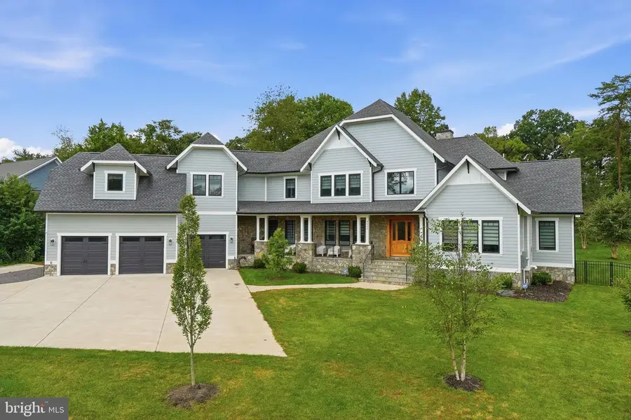 5532 Summit St, Centreville, VA 20120 - #2
