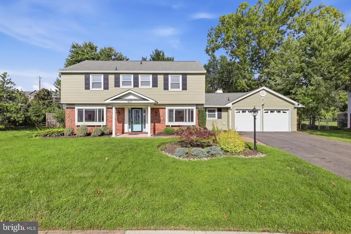 4111 Meadow Hill Ln, Fairfax, VA 22033 - #1