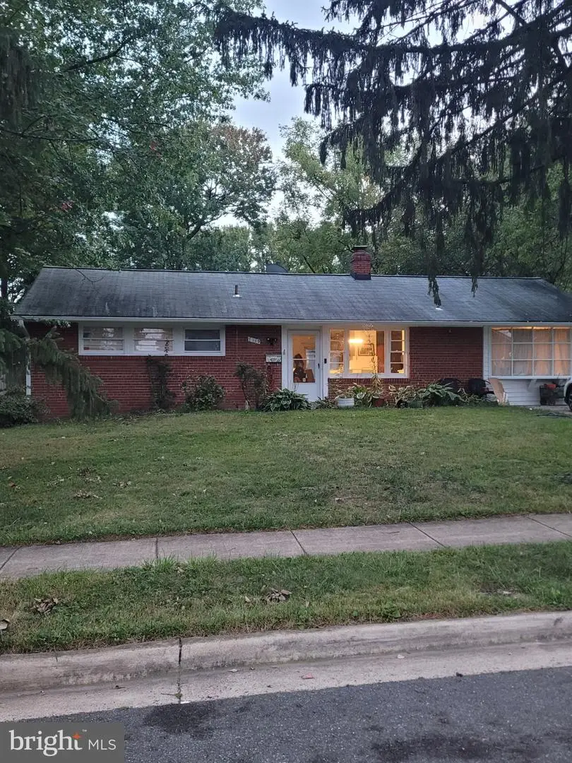 7119 Jayhawk St, Annandale, VA 22003 - #1