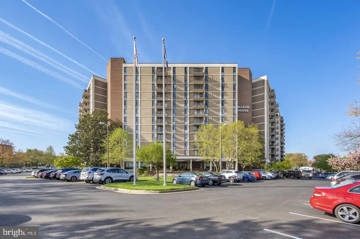 6800 Fleetwood Rd #614, McLean, VA 22101 - #1