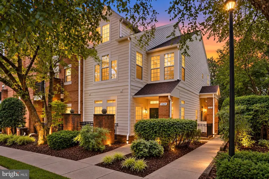 1369 Garden Wall Cir #714, Reston, VA 20194 - #3