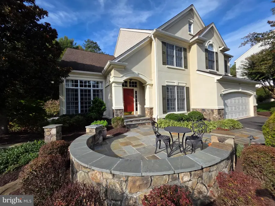 4774 Sun Orchard Dr, Chantilly, VA 20151 - #2