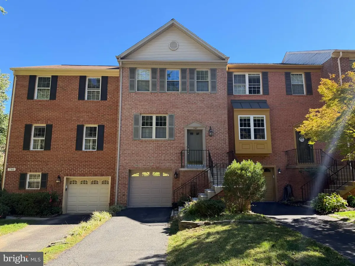 7767 Asterella Ct, Springfield, VA 22152 - #1