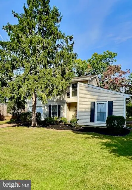 13708 Lynncroft Dr, CHANTILLY, VA 20151