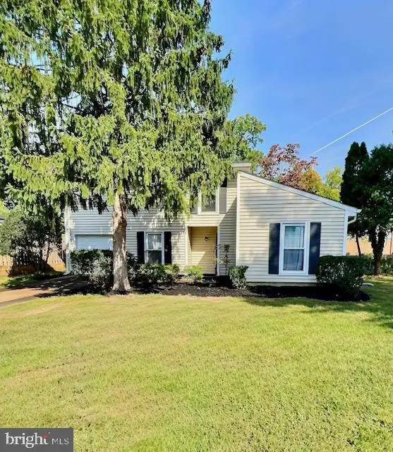13708 Lynncroft Dr, Chantilly, VA 20151 - #2