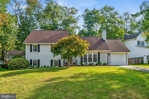 515 Woodland Ct Nw, VIENNA, VA 22180