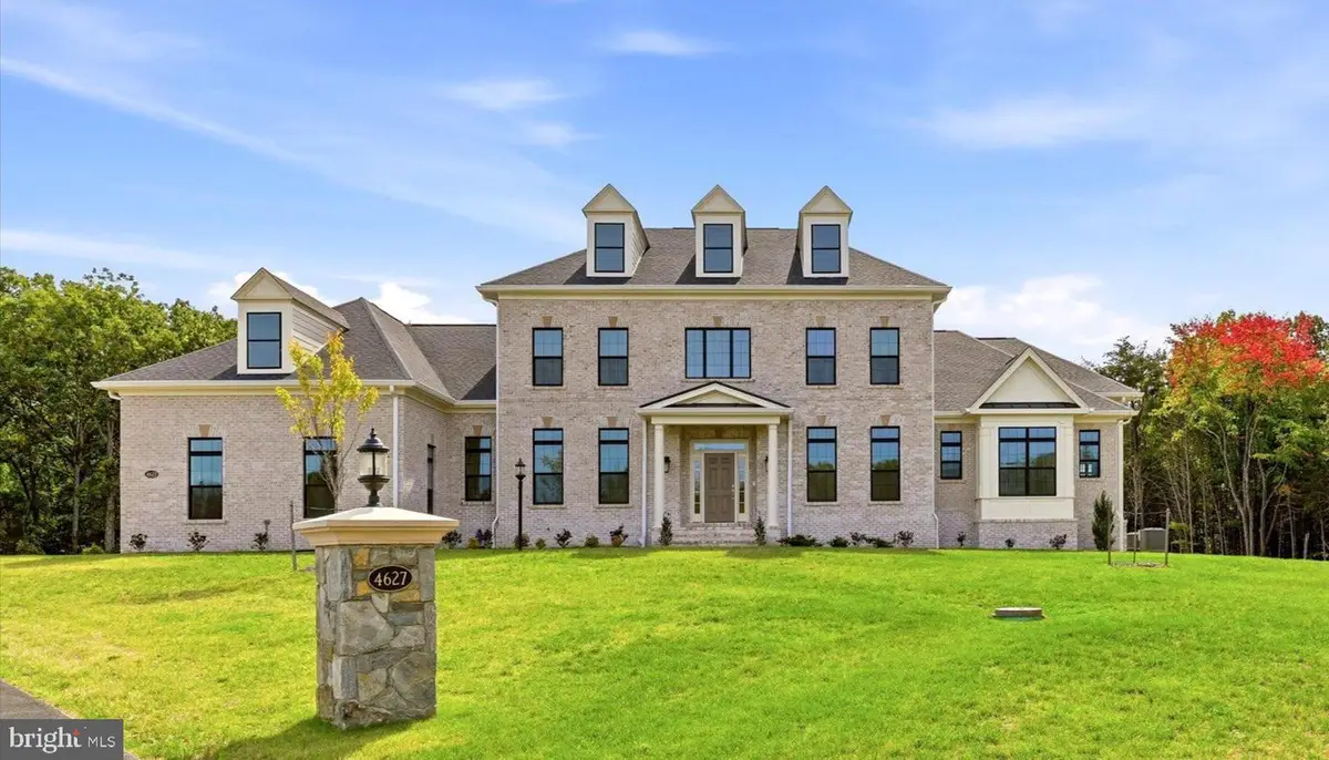 4627 Fairfax Manor Ct, Chantilly, VA 20151 - #1