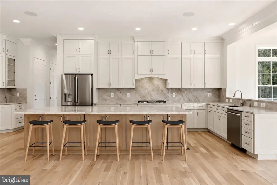 4627 Fairfax Manor Ct, Chantilly, VA 20151 - #2