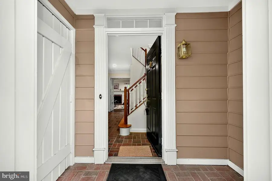 6850 Mclean Province Cir, Falls Church, VA 22043 - #3