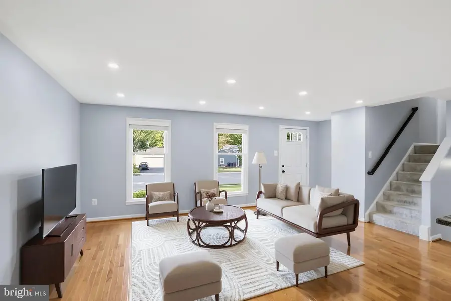 1548 Hiddenbrook Dr, Herndon, VA 20170 - #3