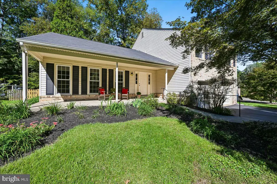 7030 Flax St, Springfield, VA 22152 - #2