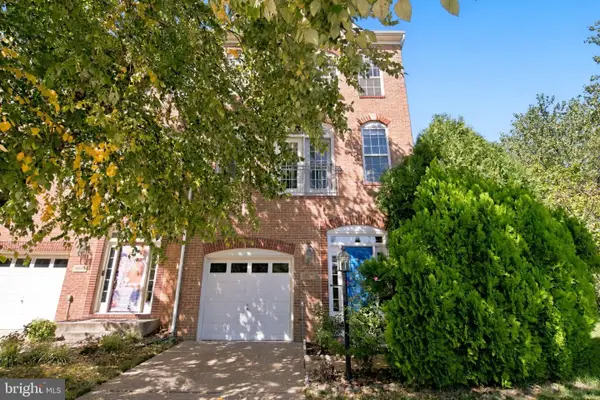 13580 Flying Squirrel Dr, HERNDON, VA 20171