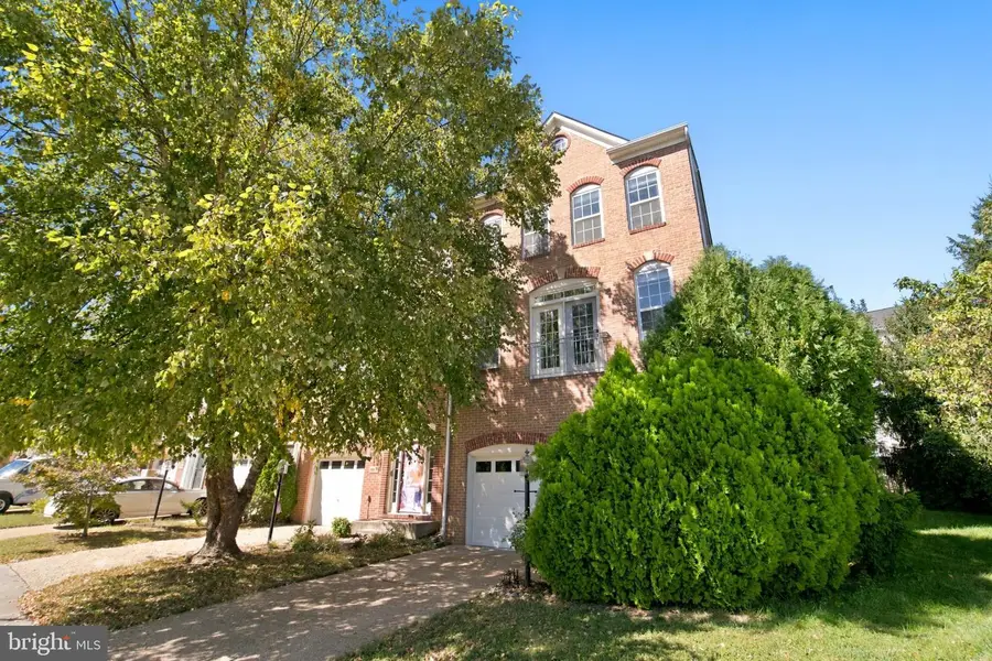 13580 Flying Squirrel Dr, Herndon, VA 20171 - #2