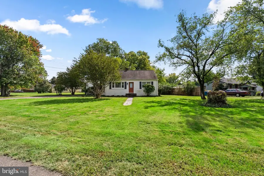 6015 Clames Dr, Alexandria, VA 22310 - #2