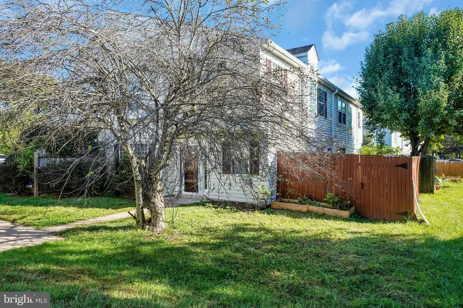 14003-d Grumble Jones Ct, Centreville, VA 20121 - #2