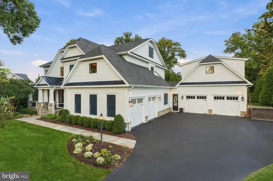 402 Mashie Dr Se, Vienna, VA 22180 - #3