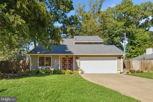 10414 Pearl St, FAIRFAX, VA 22032