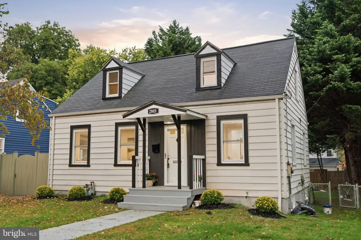 2803 Greenway Blvd, Falls Church, VA 22042 - #1