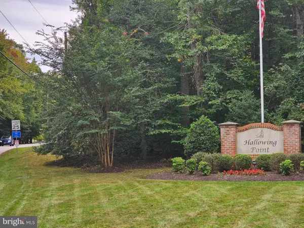 5912 Oak Grove St, LORTON, VA 22079