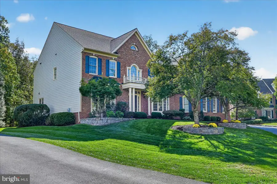 5861 Saddle Downs Pl, Centreville, VA 20120 - #2