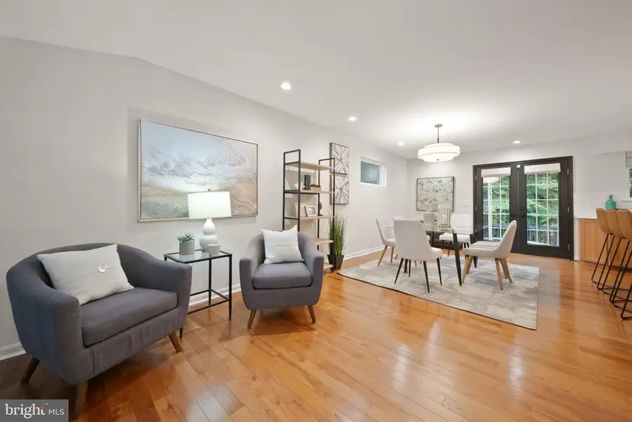 8923 Triple Ridge Rd, Fairfax Station, VA 22039 - #3
