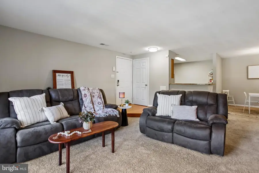 7503 Ashby Ln #h, Alexandria, VA 22315 - #2
