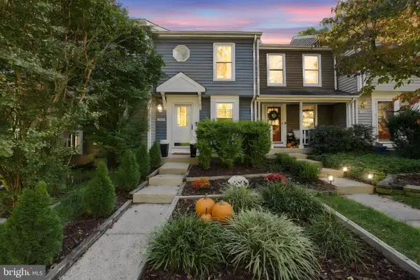 1679 Poplar Grove Dr, RESTON, VA 20194