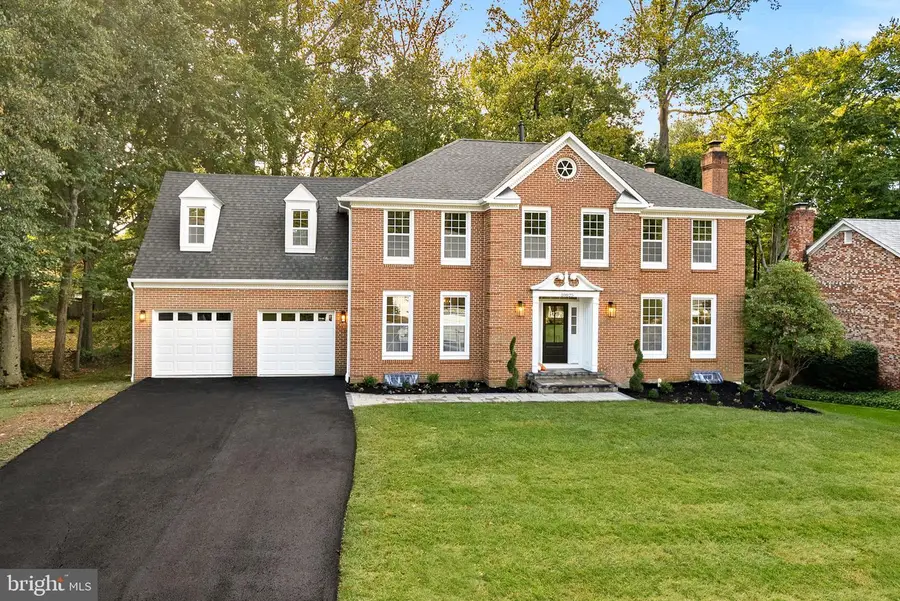 10825 Fieldwood Dr, Fairfax, VA 22030 - #2