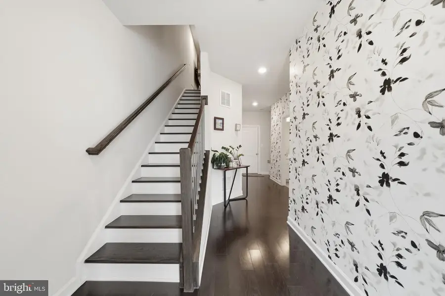3089 Sassafras Ct, Fairfax, VA 22031 - #2