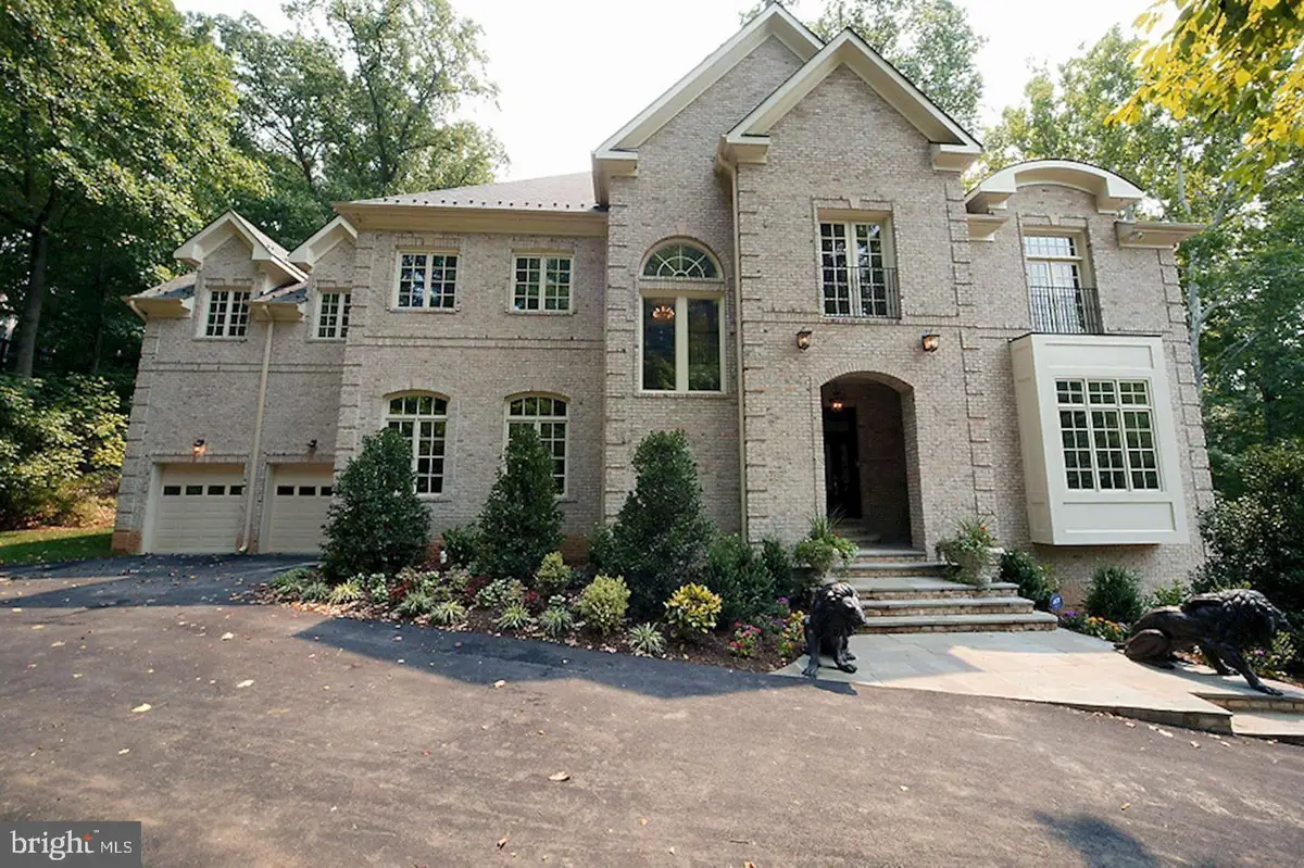 1347 Kirby Rd, McLean, VA 22101 - #1