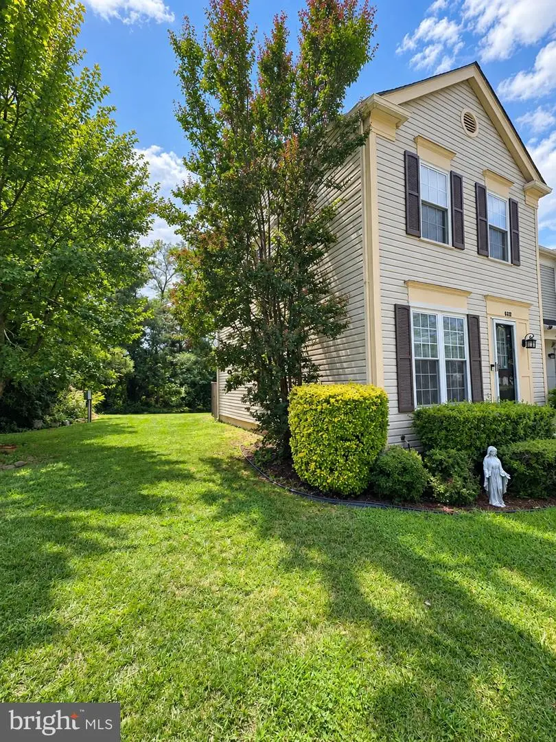 6637 High Valley Ln, Alexandria, VA 22315 - #2