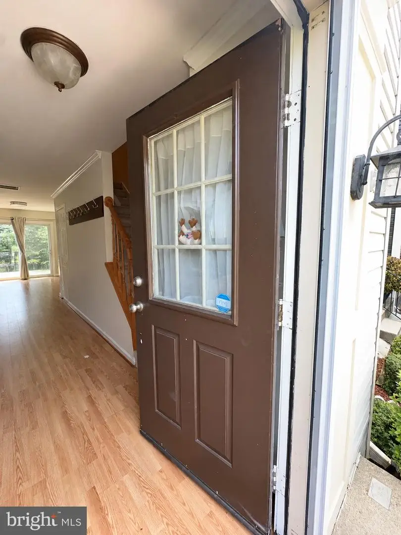 6637 High Valley Ln, Alexandria, VA 22315 - #3