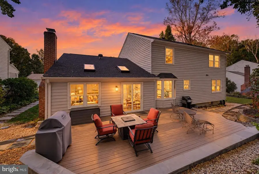 6153 Lucas Pond Ct, Burke, VA 22015 - #3