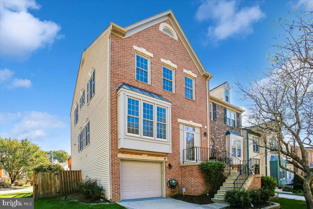 6429 English Ivy Ct, Springfield, VA 22152 - #1