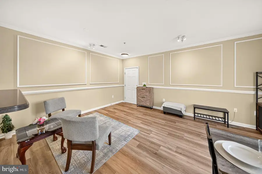 11565 Cavalier Landing Ct #101, Fairfax, VA 22030 - #3