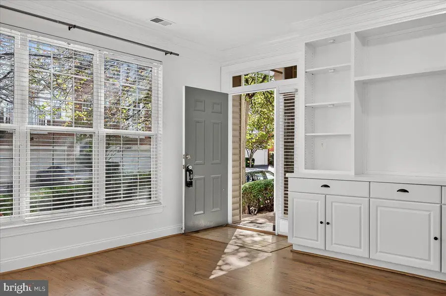 8044 Genea Way #43, Falls Church, VA 22042 - #3