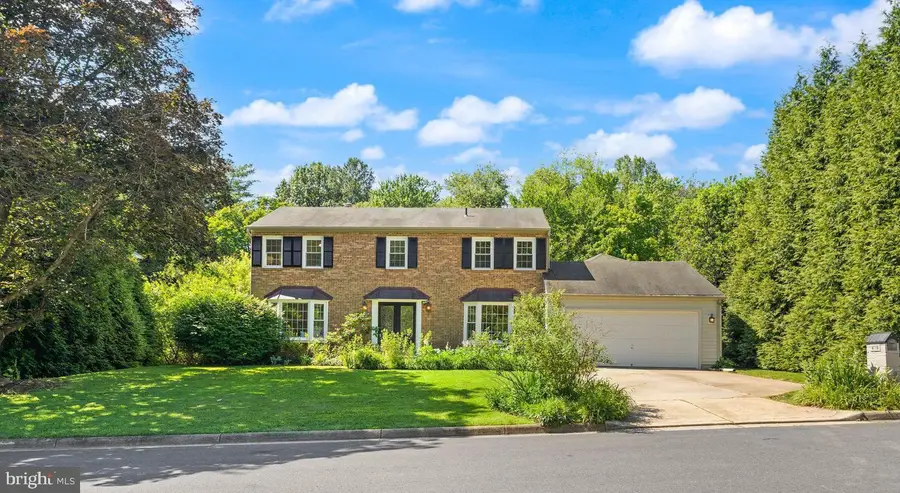 9719 Cinnamon Creek Dr, Vienna, VA 22182 - #2