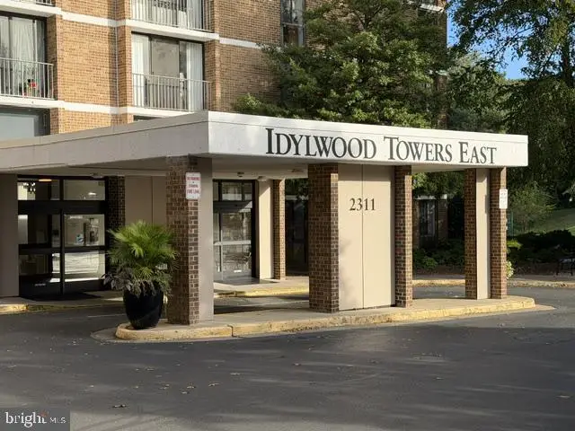 2311 Pimmit Dr #1108, Falls Church, VA 22043 - #1