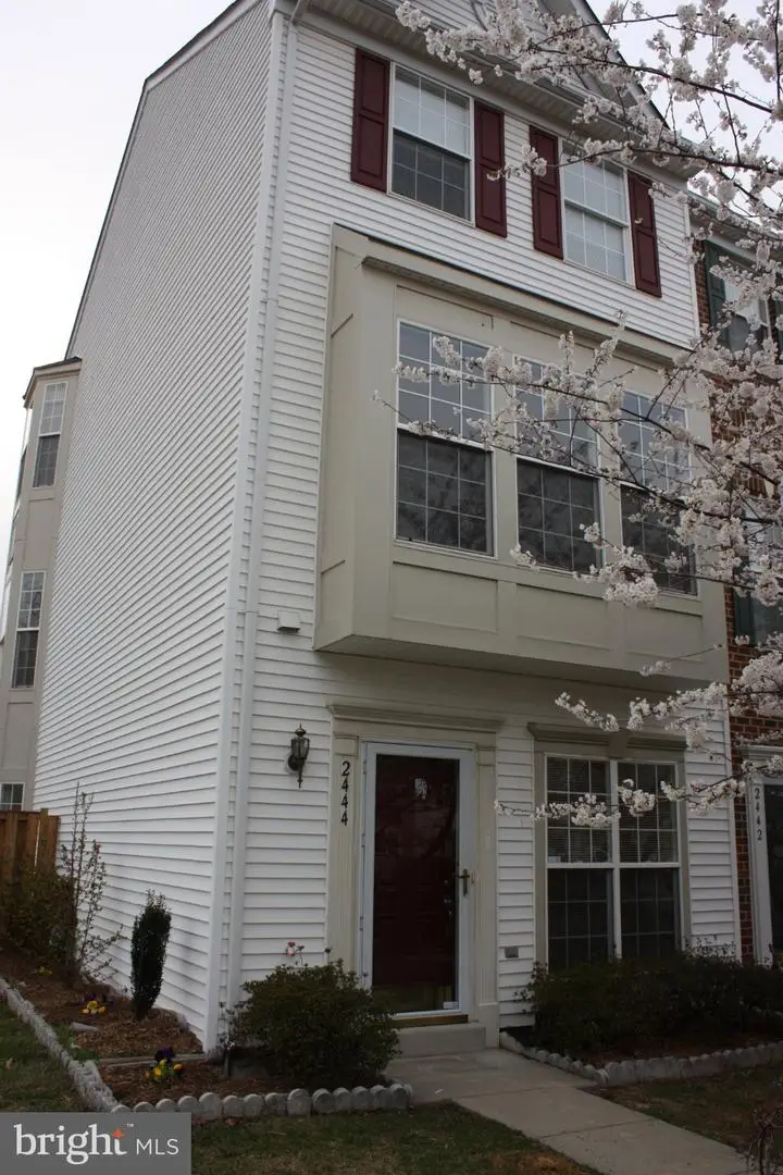2444 Corn Crib Ct, Herndon, VA 20171 - #3