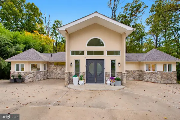 518 Springvale Rd, GREAT FALLS, VA 22066