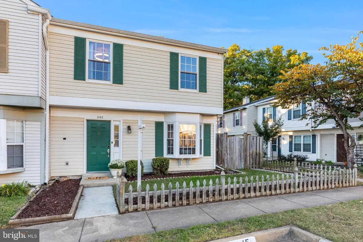 2162 Mager Dr, Herndon, VA 20170 - #1